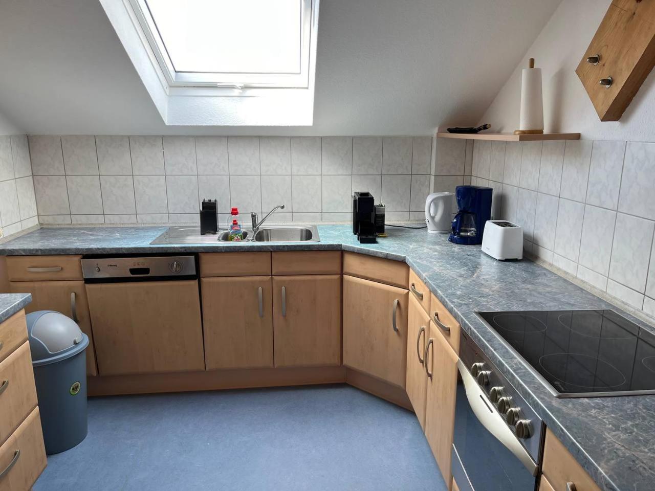 Schoene Dachgeschosswohnung Im Herzen Von Deidesheim Exteriér fotografie